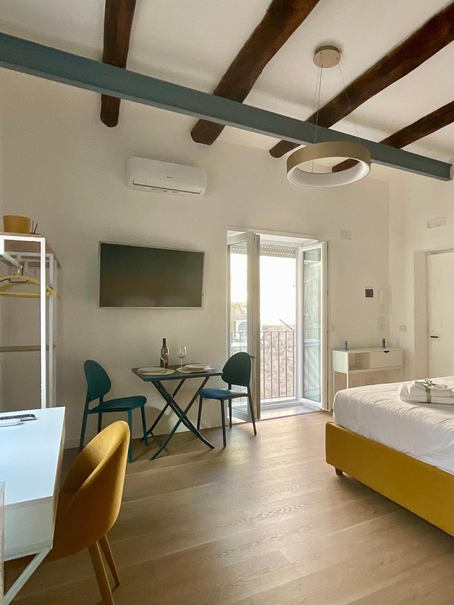 Appartement Teo A Toledo à Naples Extérieur photo