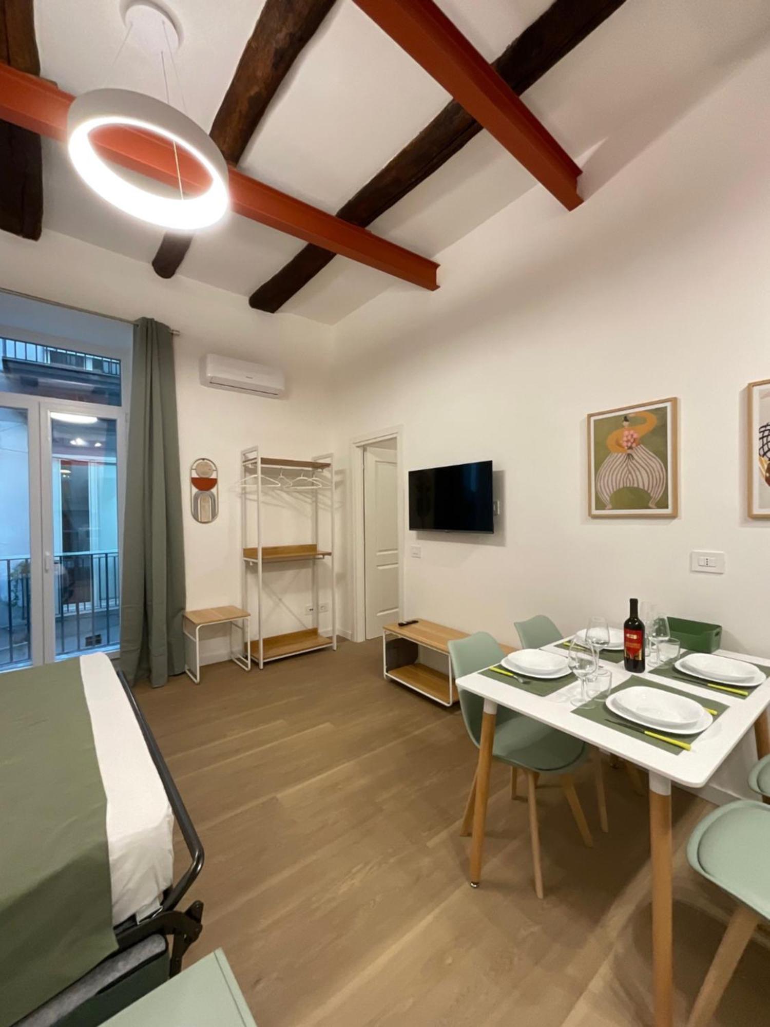 Appartement Teo A Toledo à Naples Extérieur photo